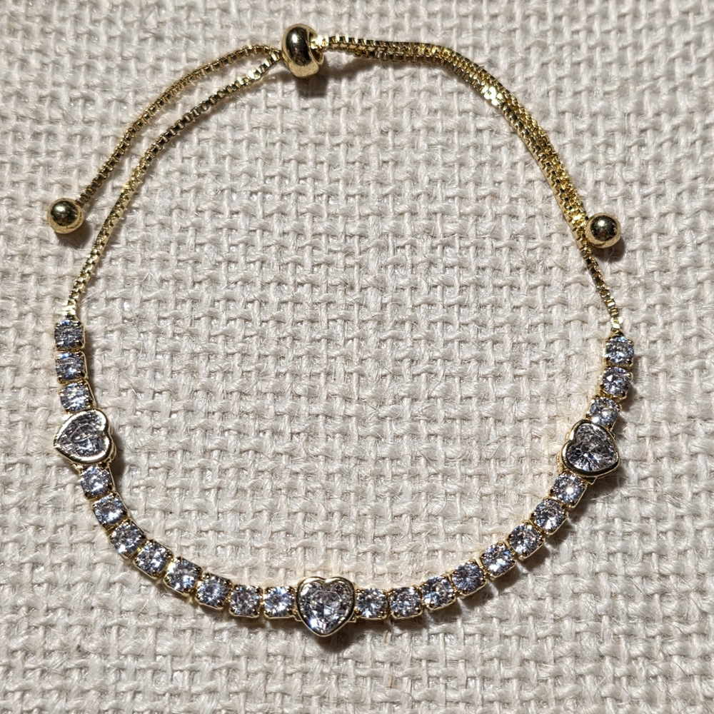 Elegant Gold and Silver Heart Bracelet